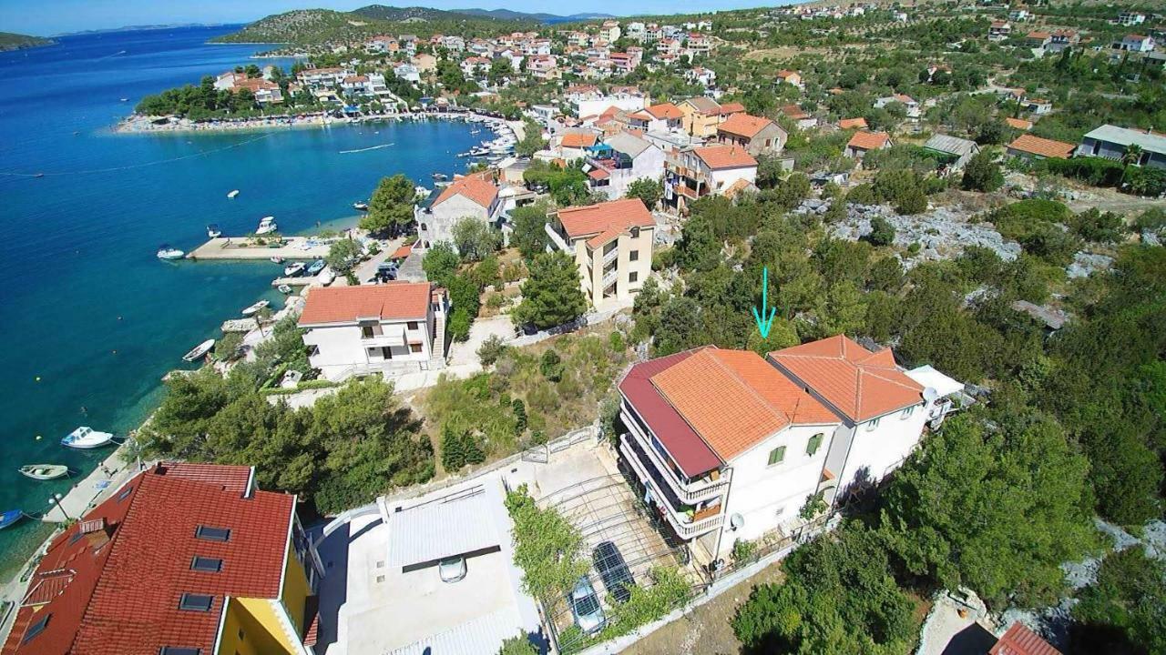 Apartments Karmela Grebaštica エクステリア 写真